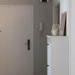 アパート Nest Paulette ザダル